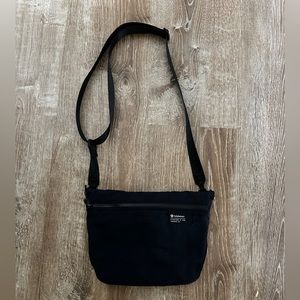 Lululemon black crossbody bag